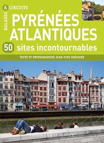 Couverture de : Pyrénées-Atlantiques : 50 sites incontournables